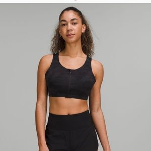 LULULEMON ENLITE FRONT ZIP BRA - 34D